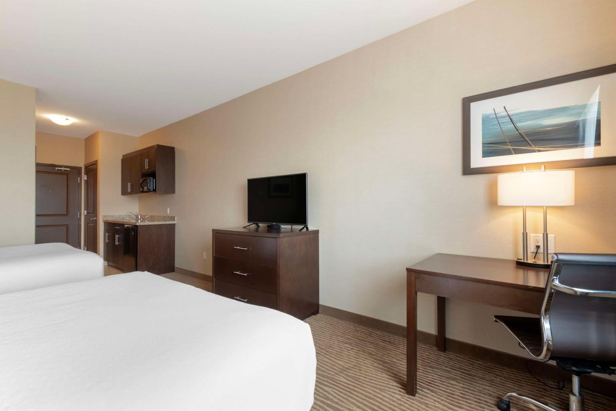 Best Western Plus Moosomin Hotel Exterior foto
