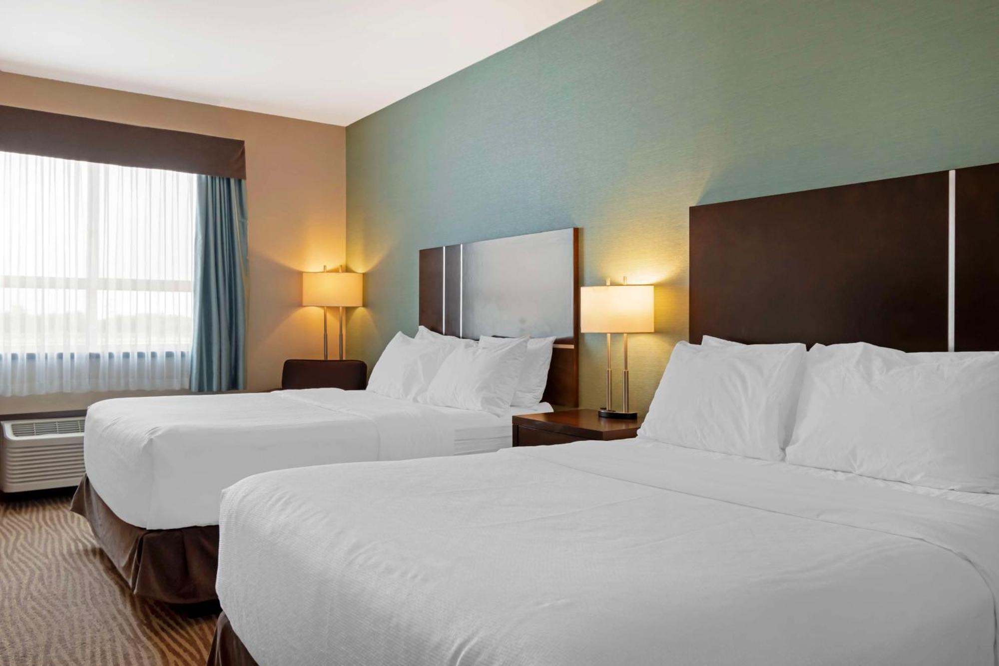 Best Western Plus Moosomin Hotel Exterior foto